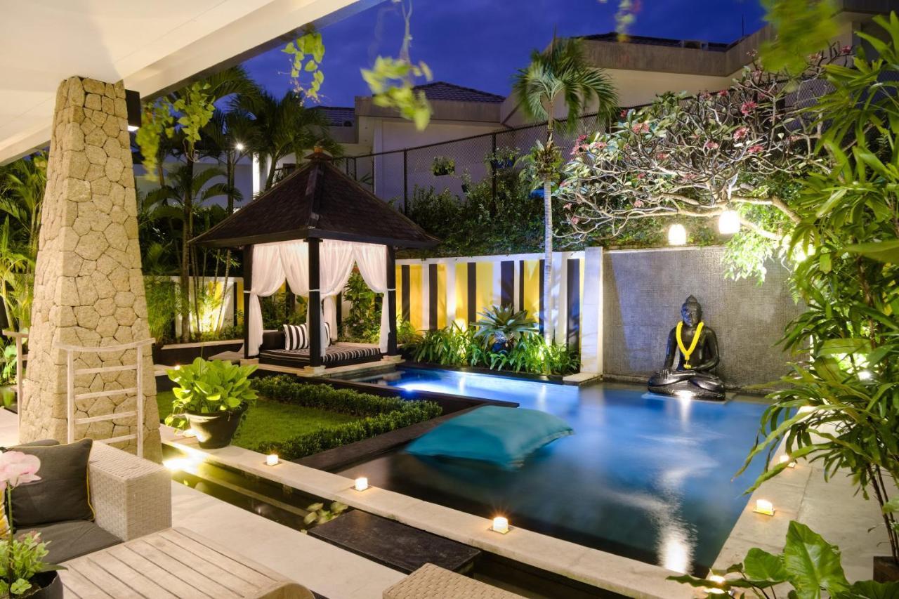 Amanputri Villa Seminyak  Exterior photo